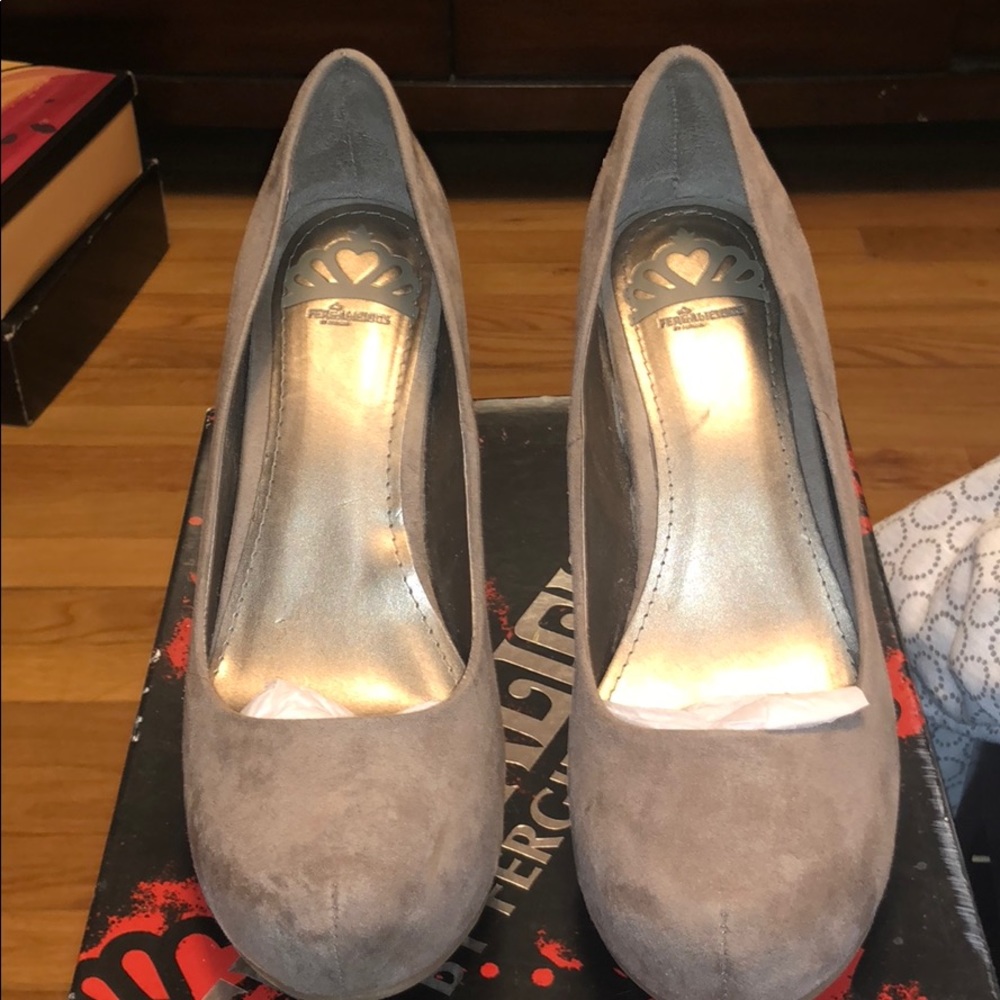 “Dreamer” faux suede wedge shoes